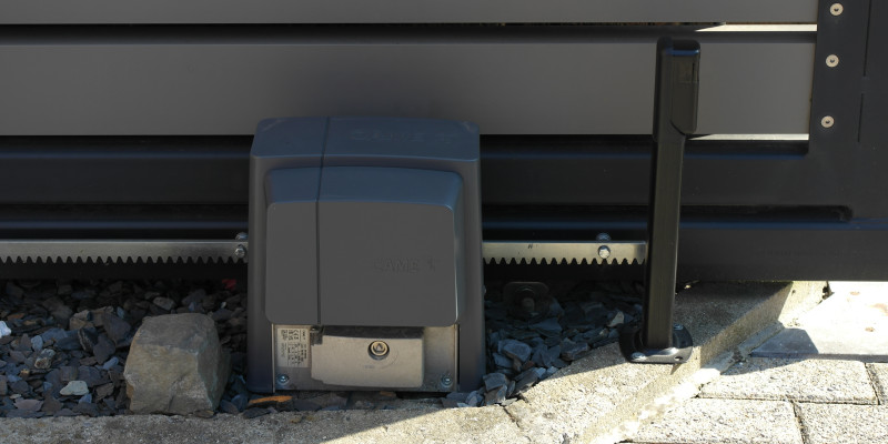 Motorisation de portail et porte de garage